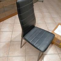 3 sedie in finta pelle