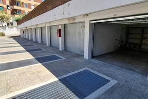 Box / Garage di 12 m² a Milano