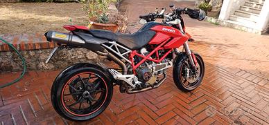Moto Ducati Hypermotard 1100  evo del 2008