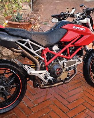 Moto Ducati Hypermotard 1100  evo del 2008