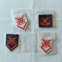 Lotto 4 distintivi navali