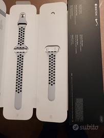 Cintutino Apple Watch 44mm Nike