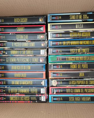 22 videocassette VHS film cult anni 90