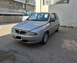 Lancia y - 2002