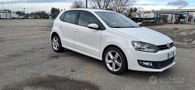 Volkswagen Polo  1.4  Cambio automatico