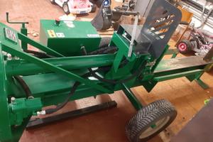 Spaccalegna OMA orizzontale