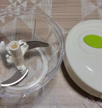Mini tritatutto manuale