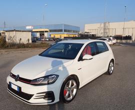 VOLKSWAGEN Golf 7,5ª serie - 2019