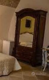 Armadio antico vintage