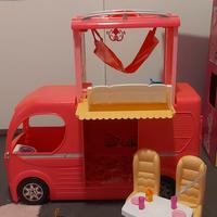 Barbie camper