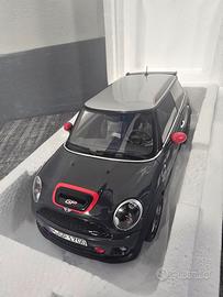 Mini Cooper JCW Ottomobile 1:18