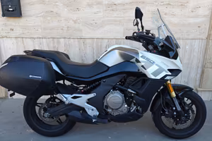 Cf Moto 650MT