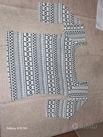 maglietta nera e bianca