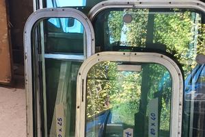 Vetri finestre camper vintage