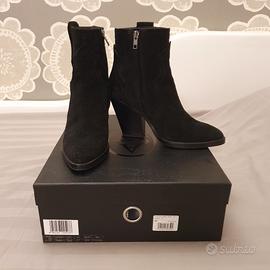 Stivaletto ASH camoscio