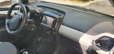 Toyota Aygo 1.0 VVT-i 69 CV 5 porte x-cool