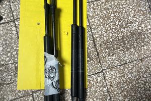 Pistoni cofano e baule Alfa Romeo 147