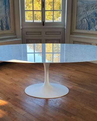 Tavolo Tulip in marmo Carrara tante misure