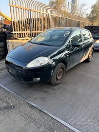 Ricambi Fiat Grande Punto 1.3 Mjt 5P Anno 2007 Cod