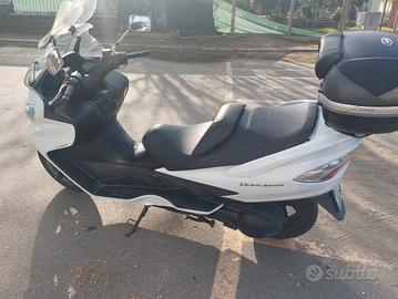  scooter Burgman 400 
