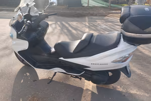  scooter Burgman 400 