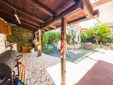 5 LOCALI A MANFREDONIA