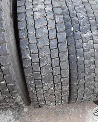 4 gomme usate 13 22.5 pirelli