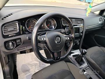 VOLKSWAGEN Golf 7ª serie