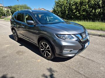 NISSAN X TRAIL 4WD ALESTIMENTO TEKNA.