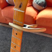 Capotasto per chitarra elettrica