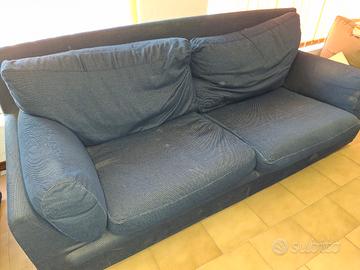 Set divano + 2 poltrone 