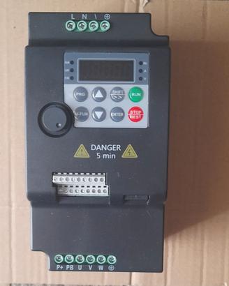 inverter  220/380  5,5kw