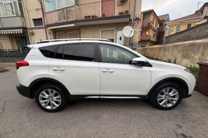 Rav 4 2.2 D AT AWD WHITE EDITION - LOUNGE