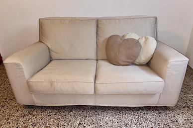Divano  Minotti due posti in tessuto sfoderabile