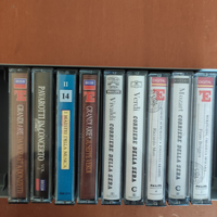 Audiocassette di musica classica e operistica