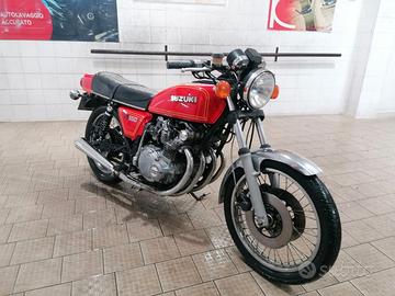 vewndo suzuki 550 d'epoca anno 1979