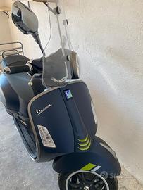 Vespa gts 300