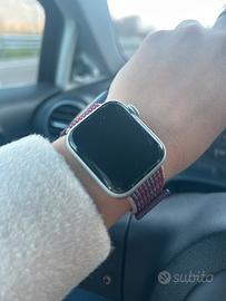 Apple Watch Nike SE 40 mm