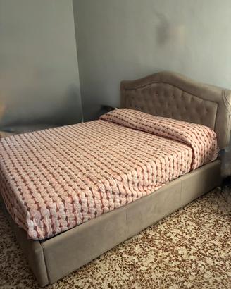 Letto matrimoniale