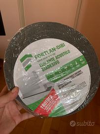 Isolante acustico biadesivo