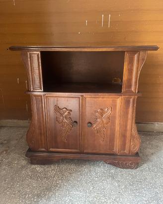 Mobile porta TV in legno intagliato stile classico