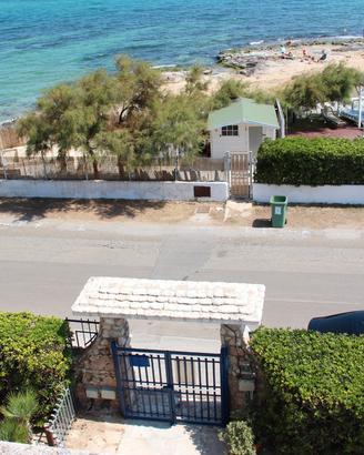 Villa a Torre Canne e appartamento a Monopoli
