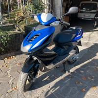 Scooter Yamaha aerox 2012