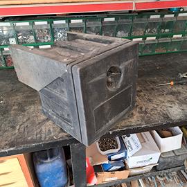 cassetta portattrezzi per autocarro