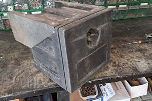 cassetta portattrezzi per autocarro