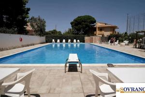 CARINI: IN PRESTIGIOSO RESIDENCE CON PISCINA