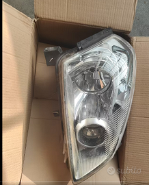 faro anteriore destro Nissan Qashqai