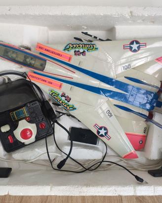 Aereo Telecomandato F14