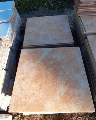 Gres fine porcellanato 2,6 mq  a 15€