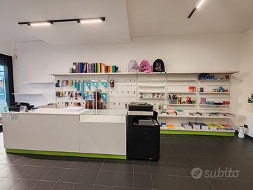 Arredamento cartoleria / edicola